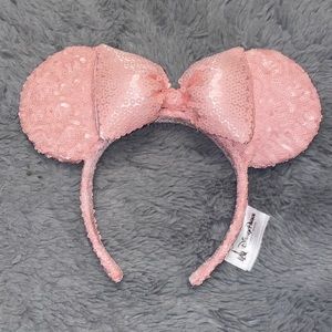 Disney Ears Light pink sequins with bow